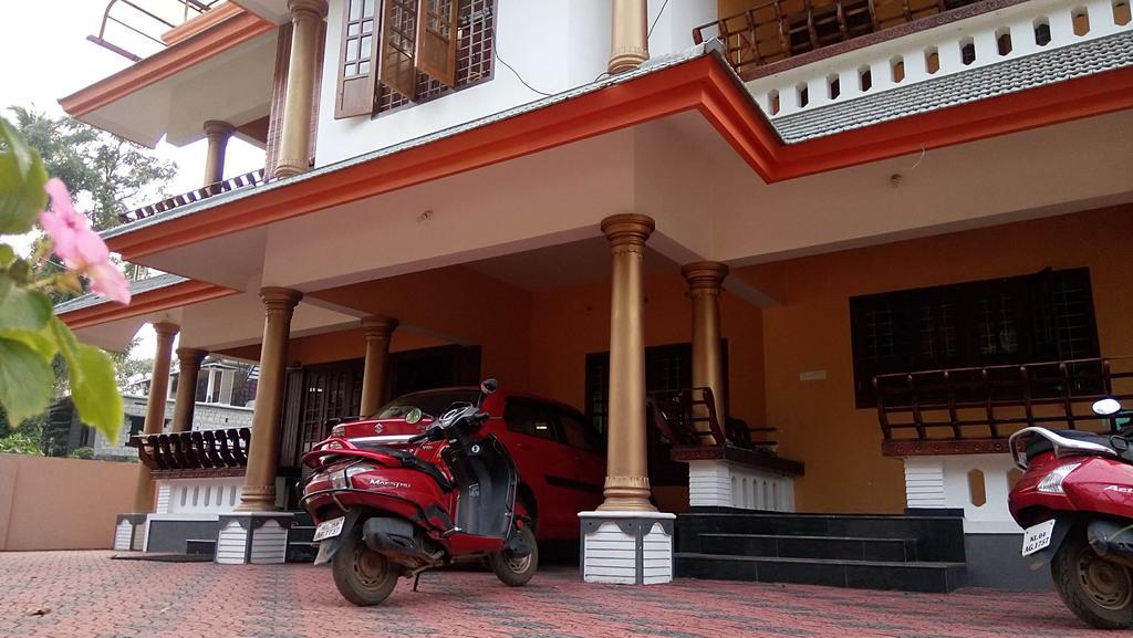 Navendu Home Stay Alappuzha Esterno foto